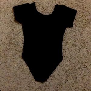 Girls black leotard 6 - 7 tee-shirt style like new